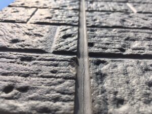 徳島市の住宅外壁で見られる目地シーリングの劣化|外壁塗装とあわせて点検が必要な状態